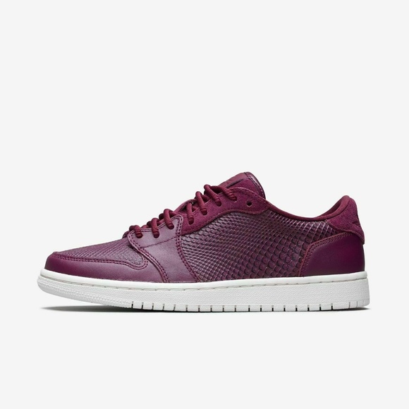jordan 1 low plum